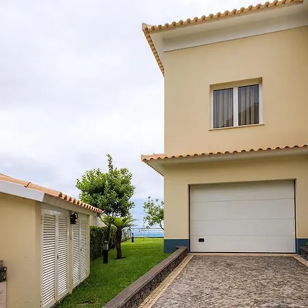 Villa Luxury With Private Heated Pool, Garden And Views Of The Sea And Mountains Arco da Calheta (Madeira)
