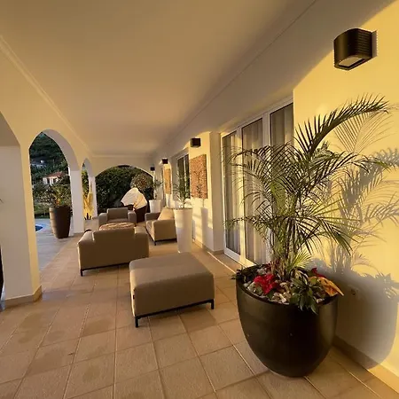 Luxury With Private Heated Pool, Garden And Views Of The Sea And Mountains Villa Arco da Calheta (Madeira)